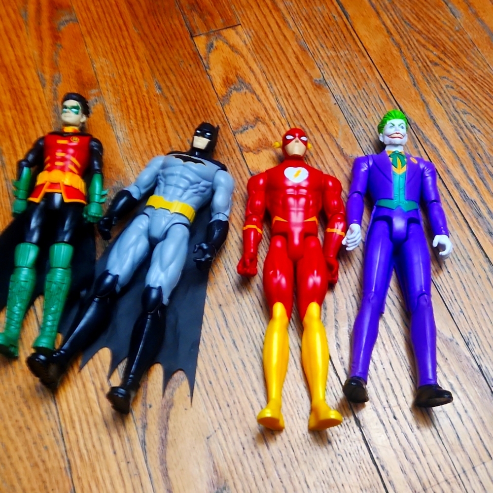 Marvel Figurines - Picture 1 of 1